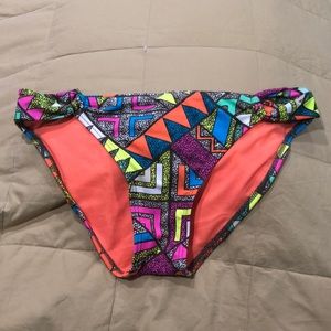 Bikini swim bottom geometric multicolor Sz-Large